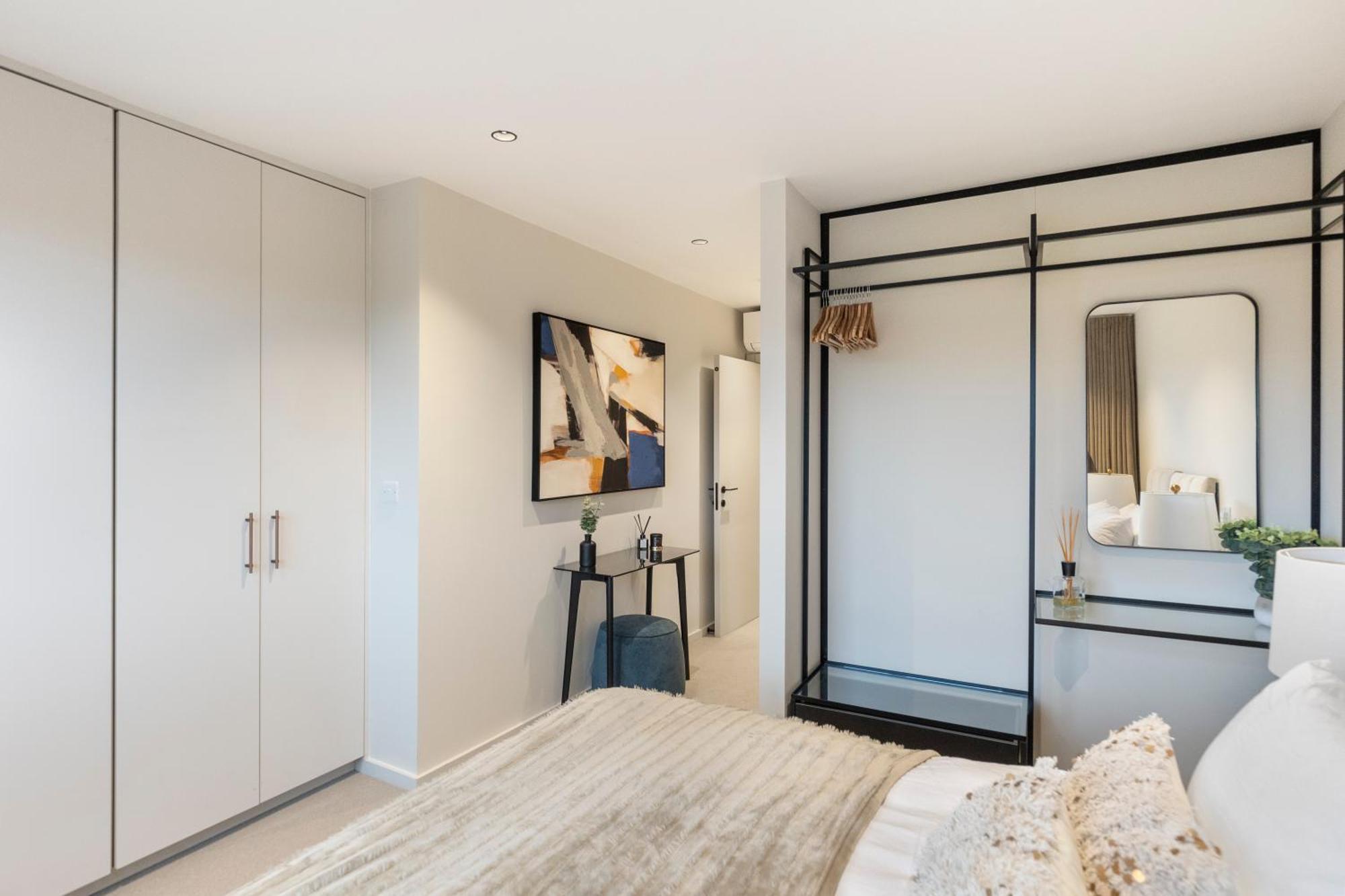 Joy Lane Mansion, Luxe Stay, Poolside Fun & Comfort * Whitstable